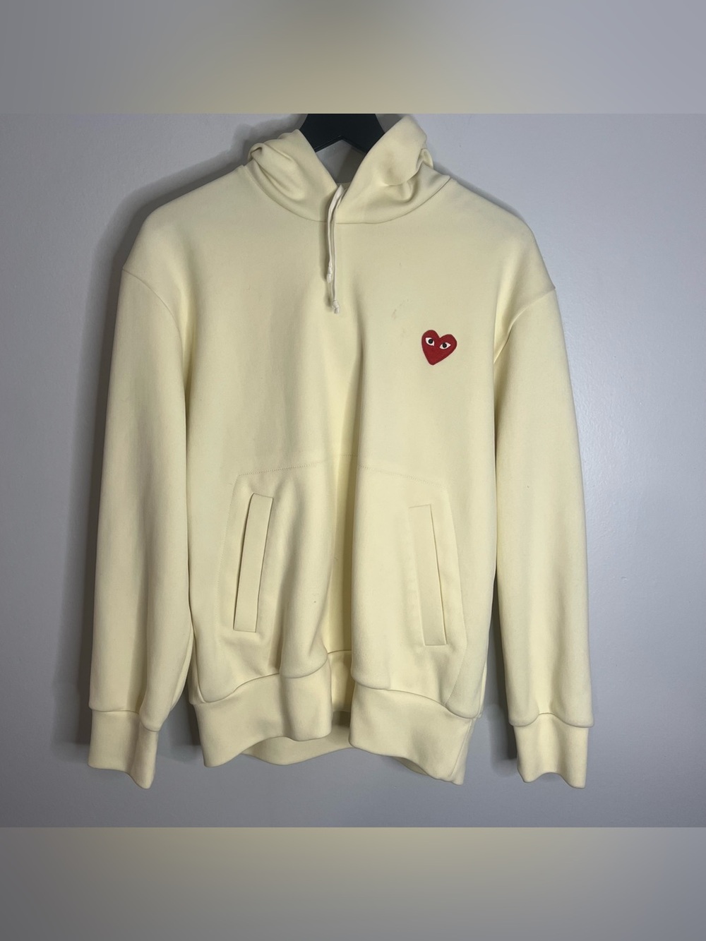 Comme Des Garçons CDG Play Heart Logo Hoodie Mens Large Cream Japan